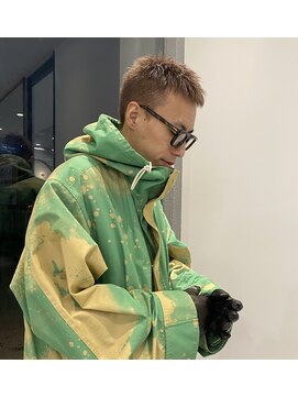 シアター(CIARTOR) ハイトーンベージュ