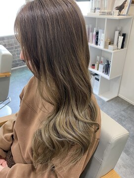 アイ(ai) アッシュ