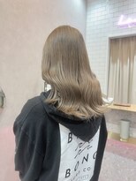 ロンド レア 天神大名店(Lond Le’a)&nbsp;天神大名ダブルカラーケアブリーチミルクテイーフォギーベージュ