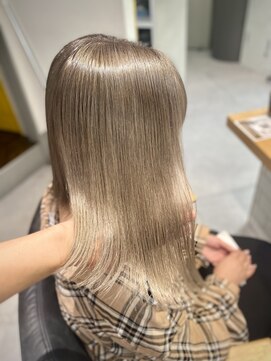 ミエルヘアーエスト 新宿店(mielhair est) ブリーチあり☆ミルクティーグレージュ