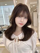 マウル 栄(MAEUL)&nbsp;レイヤーカット　韓国ヘア　グレージュ