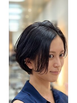 フィックスアップ 銀座(FIX-UP GINZA) ナチュラルショートボブ
