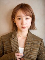 ガーデンヨコハマエスト(GARDEN YOKOHAMA est)&nbsp;シースルーワイドバング くびれヘアボブ アプリコットオレンジ