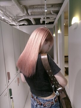 ムーム(Momb) ほんのりピンクなミルクティーカラー