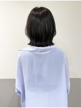 エレノア 新宿西口店(Eleanor) ボブレイヤー/スモークベージュ