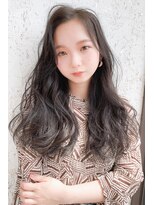 トップシェイプ(TOP SHAPE) 透明感暗髪韓国ロング