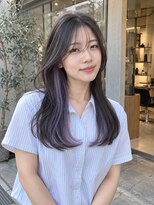 ラナ(LaNA)&nbsp;紫のアクセントとまとまる艶ロング
