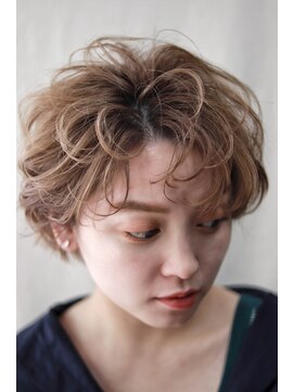 リコ(liko) 【liko】　ハイトーンベージュショート