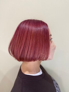 ラテ 上尾(Latte) ペールピンク×ミニボブ