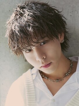 アルファ 新宿(alpha) サーフカール/ 刈り上げセンターパート/ブルーブラック[新宿駅]