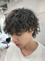 フィフス 天神大名(fifth)&nbsp;ツイストスパイラルパーマ天神大名メンズマッシュウルフカット