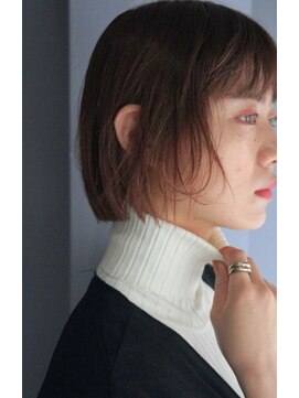 ヘアーラウンジ エゴ(Hair Lounge EGO) 柔らかシアーなマチルダボブ グレーベージュ 武蔵新城