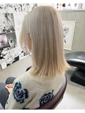 ヲタクに美容室は難しい。 外はね×ホワイトベージュ