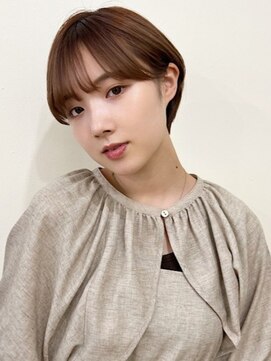 ガーディナ(Gardina) ショートボブ ブラウンベージュ 顔周りカット 美髪 20代30代