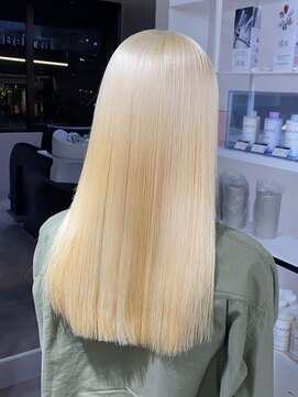 ベレーザ 渋谷(BELEZA) 13263ブリーチ＆ダブルカラー韓国レイヤーホワイトブロンド