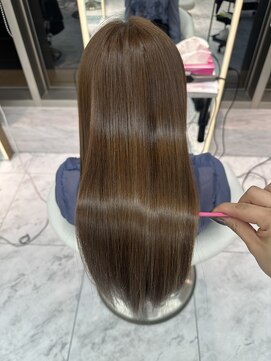 ロンドルピナス 小倉(Lond Lupinus) 黒髪カタログ/オリーブグレー/ココアベージュ/小顔に見せるヘア