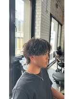 カットワークススリックバイフェローズ(CUT WORKS SLICK by fellows) 波巻きパーマ