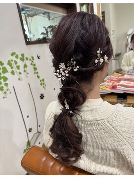 レイファ(REIFA) 編み下ろしヘアアレンジ