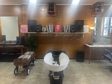 カットマスター(CUTMASTER)の雰囲気（お店の全体てきな。）