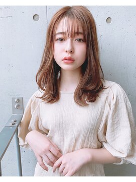 リコバイアフロート(riko by afloat) 抜け感ベージュカラーのひし形シルエットレイヤー【riko立野】