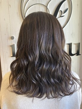 イコウヘアデザイン(icou hair design) アクアマット×白髪ぼかし