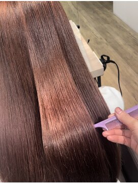エヌプラス(N+) 黒髪グラデヘアーオリーブグレー小顔に見せるヘアココアベージュ