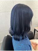 ネイビーブルー