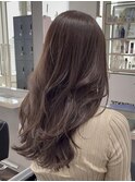 イメチェン ホワイトブロンド 外ハネボブ 美髪 ワイドバング