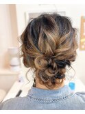 ミディアムヘアアップ
