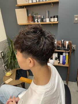 カフカ(KAFKA) メンズツイストスパイラル　【前田一輝】