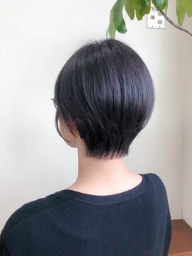 ヴィヴァーチェフィオーレ(Vivace fiore) スッキリショート