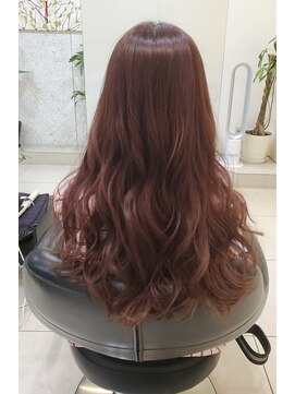 ヘアーデザイン ミヤビ 広尾(HAIR DESIGN MIYABI) 透明感と艶がキレイなボルドーピンクのヘアカラー