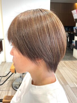 クラップス 横須賀中央店(CLAPS) ダブルカラーショートボブインナーカラーハイライトケアブリーチ