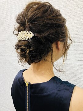 オルクドゥ(Orque deux) お呼ばれへアゆるふわアップヘアボブヘアアレンジ