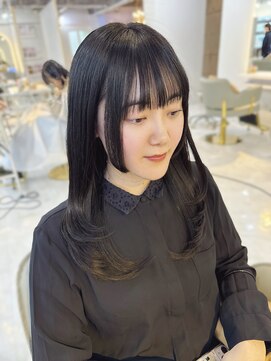 マリアバイアフロート(Maria by AFLOAT) 【山田】小顔カットロングレイヤーハッシュカットストレート