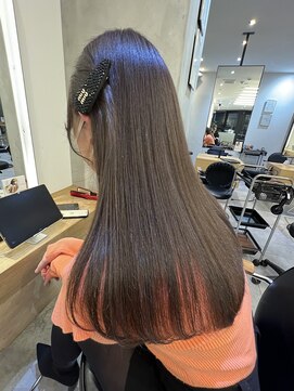 ジーナ 渋谷駅前(Zina) 【モテ髪カット×オーロラグレージュカラー】