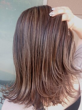 ファースト 東仙台店(first) 極細大人ハイライト×スモーキーグレージュ シアーグレージュ