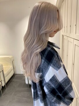 ベレーザ 渋谷神南(Beleza) 16794抜きっぱなしブロンドハッシュカット韓国シルバーベージュ