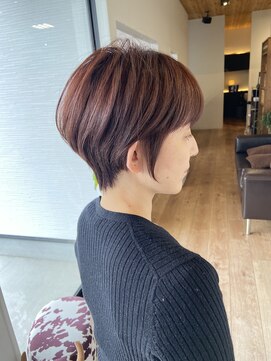 エムズ(M's) 大人ショート×深みピンク