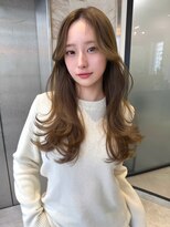 リリー(Lilley) ハッシュカット×小顔レイヤー×韓国風巻き×髪質改善