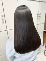 ヴァネッサ(VANESSA)&nbsp;髪質改善ケラチントリートメント鶴見×渡辺りん