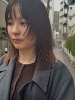 ロマリア 青山 南青山(Lomalia)&nbsp;顔まわりレイヤーカット[青山/表参道/白髪ぼかし/縮毛矯正]