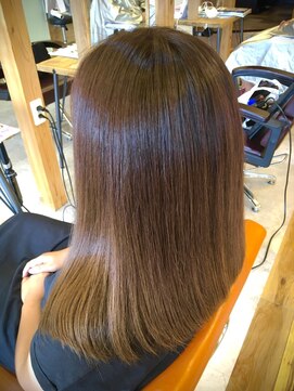 ハニーヘアー(HONEY HAIR) ストレート