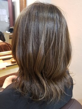 シェルビー 新宿(SHELBe) 大人ガーリー×エギョモリ[新宿/髪質改善/白髪染め/ヘッドスパ]