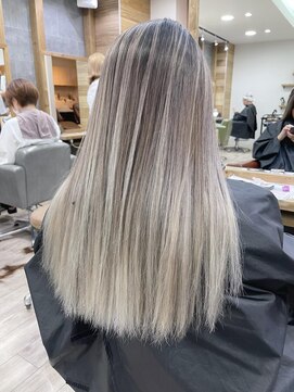 ジゼル(gisele) (稲毛)white ombre