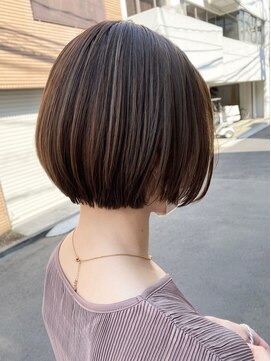 クラム(clam.) 【clam./窪田】オトナ可愛いミニボブ