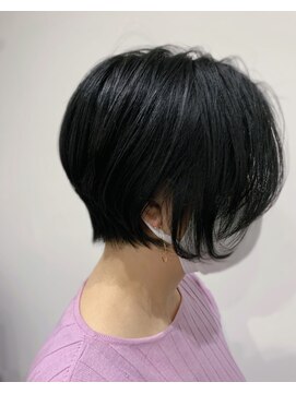 ヘアーライツ(Hairlysis) スタイリッシュショート