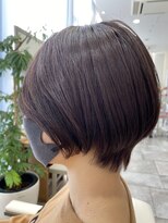 ヒアカアヴェダ 天神VIORO (Heaka AVEDA)&nbsp;ショートボブ【３０代/４０代/艶カラー】Ｄ