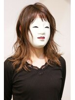 コマ(coma)&nbsp;【coma中野】ベージュラフレイヤーカットミディ無造作カール