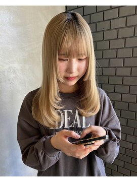 イキプラスディードットログ 大和八木駅前店(ikii+D.Log) 韓国レイヤー　姫カット　ダブルカラー　ハイトーン　大和八木